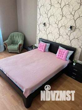 1-к квартира, посуточно, 60м2, 1/1 этаж