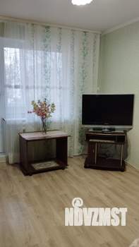 2-к квартира, посуточно, 52м2, 1/9 этаж