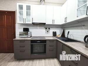 1-к квартира, посуточно, 46м2, 1/1 этаж