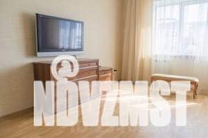 1-к квартира, посуточно, 65м2, 6/8 этаж