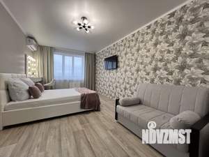 1-к квартира, посуточно, 40м2, 1/1 этаж