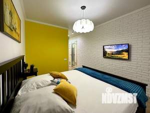 4-к квартира, посуточно, 103м2, 1/1 этаж