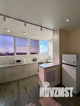 2-к квартира, посуточно, 65м2, 8/18 этаж