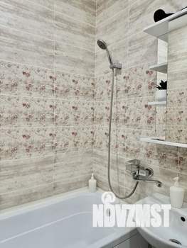 1-к квартира, посуточно, 40м2, 10/17 этаж