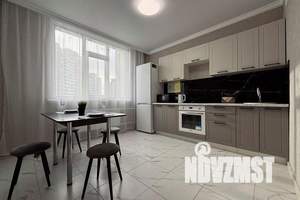 1-к квартира, посуточно, 45м2, 4/16 этаж