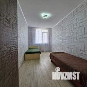 4-к квартира, посуточно, 104м2, 1/1 этаж