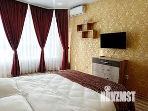 1-к квартира, посуточно, 35м2, 4/18 этаж