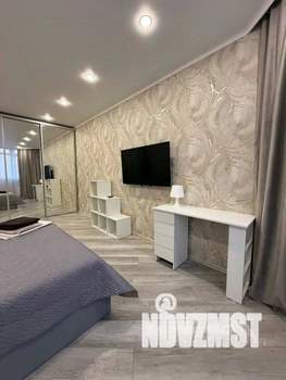 1-к квартира, посуточно, 37м2, 1/1 этаж