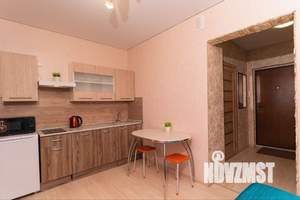 1-к квартира, посуточно, 35м2, 1/1 этаж