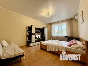 1-к квартира, посуточно, 46м2, 1/1 этаж