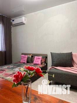 1-к квартира, посуточно, 40м2, 1/1 этаж