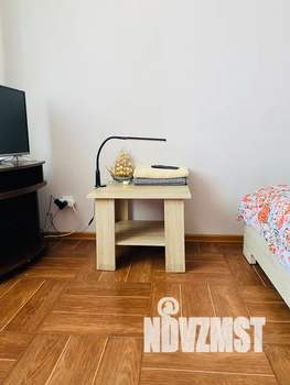 1-к квартира, посуточно, 40м2, 6/12 этаж