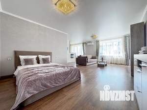 1-к квартира, посуточно, 54м2, 1/1 этаж