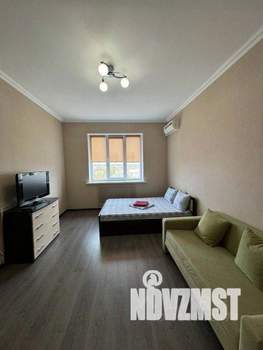 1-к квартира, посуточно, 43м2, 1/1 этаж