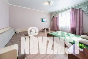 1-к квартира, посуточно, 40м2, 8/16 этаж