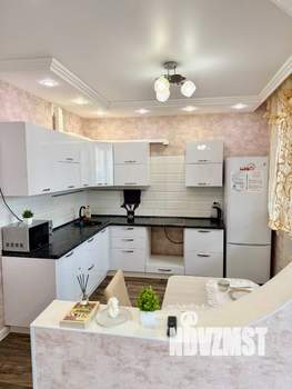 1-к квартира, посуточно, 38м2, 6/17 этаж