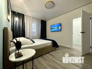 1-к квартира, посуточно, 45м2, 19/24 этаж