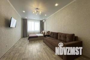 1-к квартира, посуточно, 45м2, 19/25 этаж