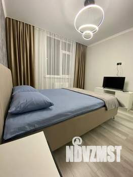 2-к квартира, посуточно, 38м2, 11/17 этаж