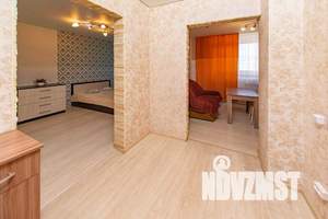 1-к квартира, посуточно, 35м2, 8/17 этаж