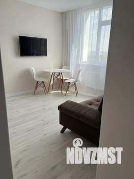 1-к квартира, посуточно, 36м2, 6/17 этаж