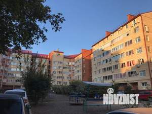 1-к квартира, посуточно, 39м2, 3/6 этаж