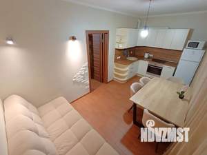 1-к квартира, посуточно, 47м2, 1/10 этаж