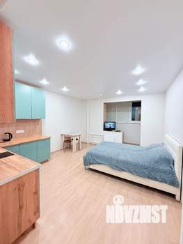 Студия квартира, посуточно, 30м2, 18/24 этаж