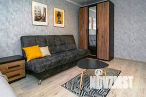 1-к квартира, посуточно, 40м2, 13/17 этаж