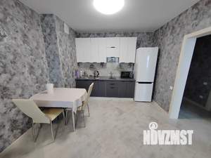 2-к квартира, посуточно, 46м2, 18/20 этаж