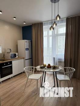 1-к квартира, посуточно, 43м2, 5/18 этаж