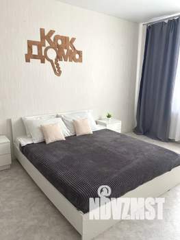 1-к квартира, посуточно, 43м2, 8/13 этаж