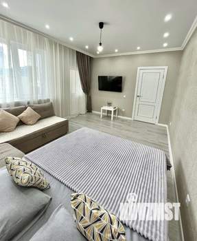 1-к квартира, посуточно, 38м2, 1/1 этаж