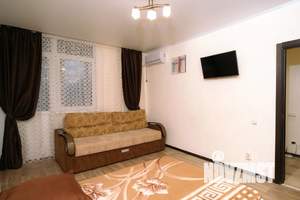 1-к квартира, посуточно, 41м2, 17/17 этаж