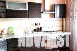 1-к квартира, посуточно, 42м2, 3/9 этаж