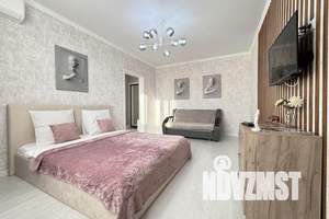 1-к квартира, посуточно, 46м2, 8/17 этаж