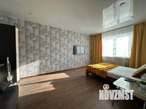 1-к квартира, посуточно, 38м2, 1/1 этаж