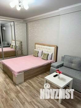 1-к квартира, посуточно, 42м2, 1/1 этаж