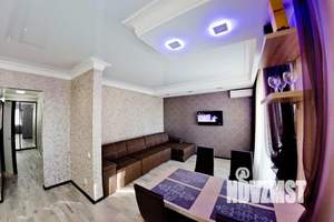 1-к квартира, посуточно, 57м2, 1/1 этаж