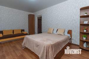 1-к квартира, посуточно, 36м2, 1/1 этаж