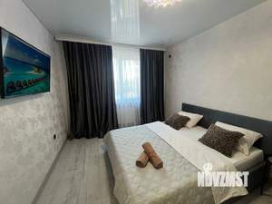 1-к квартира, посуточно, 37м2, 4/17 этаж