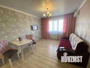 1-к квартира, посуточно, 40м2, 1/1 этаж