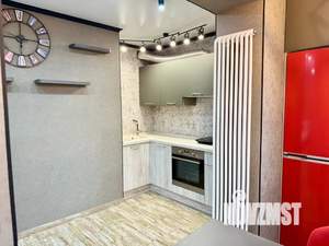 1-к квартира, посуточно, 38м2, 1/19 этаж