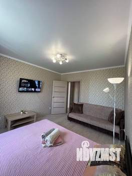 1-к квартира, посуточно, 40м2, 1/1 этаж