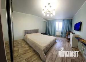 3-к квартира, посуточно, 63м2, 1/1 этаж