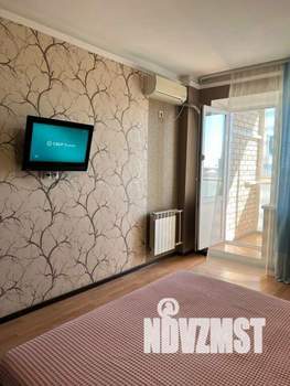 1-к квартира, посуточно, 60м2, 1/1 этаж