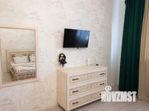 1-к квартира, посуточно, 45м2, 4/9 этаж