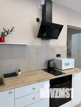 Студия квартира, посуточно, 33м2, 14/18 этаж