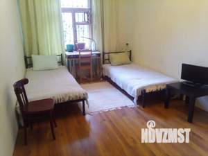 1-к квартира, посуточно, 37м2, 1/1 этаж