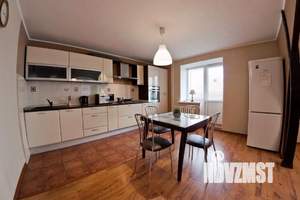 2-к квартира, посуточно, 90м2, 1/1 этаж